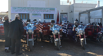 جمعية الوحدة توزع 20 دراجة ثلاثية العجلات على مستفدين بجماعة اتروكوت