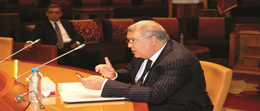 وزير الداخلية يوجه بتطبيق مبدأ اعتبار سكوت الإدارة موافقة ضمنية على طلبات المواطنين وزير الداخلية يوجه بتطبيق مبدأ اعتبار سكوت الإدارة موافقة ضمنية على طلبات المواطنين