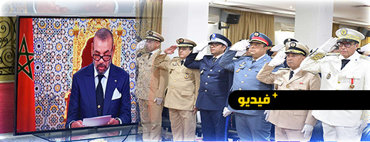 عمالة الناظور تنظم حفلا للإنصات لخطاب العرش وتوشيح عدد من المنعم عليهم بأوسمة ملكية عمالة الناظور تنظم حفلا للإنصات لخطاب العرش وتوشيح عدد من المنعم عليهم بأوسمة ملكية