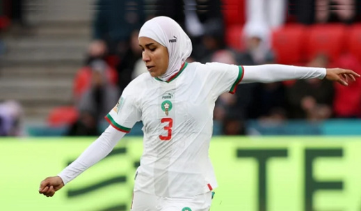 هكذا علق الريسوني على جدل حجاب لاعبة المنتخب المغربي هكذا علق الريسوني على جدل حجاب لاعبة المنتخب المغربي
