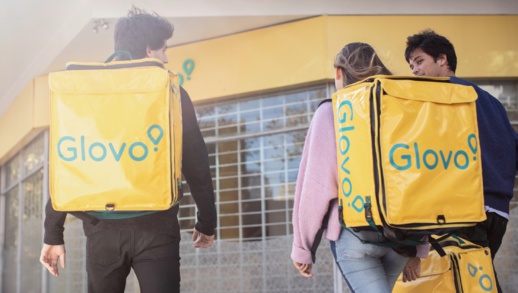 مغاربة يشكون اختلاس أموالهم من طرف شركة "غلوفو" مغاربة يشكون اختلاس أموالهم من طرف شركة "غلوفو"