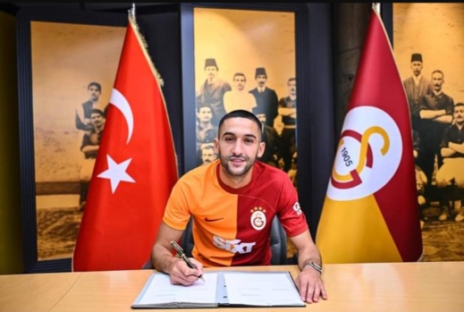 حكيم زياش مسرور للغاية بمغادرة "جحيم تشيلسي".. أول خروج إعلامي له بعد انضمامه لفريه الجديد حكيم زياش مسرور للغاية بمغادرة "جحيم تشيلسي".. أول خروج إعلامي له بعد انضمامه لفريه الجديد