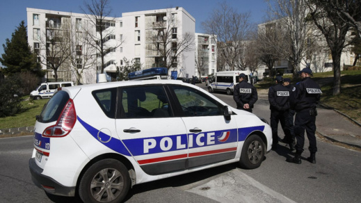 مقتل طفل في حادث إطلاق نار بفرنسا مقتل طفل في حادث إطلاق نار بفرنسا