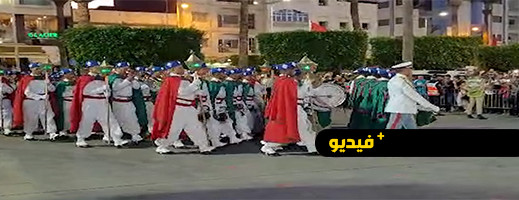 بمناسبة عيد ميلاد عاهل البلاد.. استعراض المشاعل التقليدي ينير الحسيمة بمناسبة عيد ميلاد عاهل البلاد.. استعراض المشاعل التقليدي ينير الحسيمة
