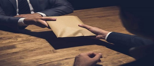 تفاصيل توقيف رئيس جماعة مغربية بتهمة الفساد والابتزاز تفاصيل توقيف رئيس جماعة مغربية بتهمة الفساد والابتزاز
