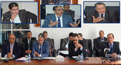 الرباح يتدارس وضعية الشبكة الطرقية بالدريوش ويؤكد على إحداث مديرية إقليمية قبل متم السنة الرباح يتدارس وضعية الشبكة الطرقية بالدريوش ويؤكد على إحداث مديرية إقليمية قبل متم السنة