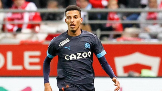 مدرب مارسيليا يجلس أوناحي في دكة الإحتياط: عليه بذل مجهود أكبر في التداريب مدرب مارسيليا يجلس أوناحي في دكة الإحتياط: عليه بذل مجهود أكبر في التداريب