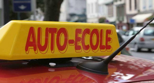 شروط ضرورية في المدربين.. الحكومة تعمل على تنظيم قطاع تعليم السياقة شروط ضرورية في المدربين.. الحكومة تعمل على تنظيم قطاع تعليم السياقة