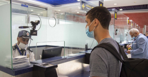 بعد ضبط صحافيين غير مرخصين.. مغاربة يطالبون بفرض التأشيرة على الفرنسيين بعد ضبط صحافيين غير مرخصين.. مغاربة يطالبون بفرض التأشيرة على الفرنسيين