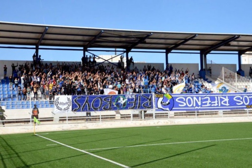 جرحى ومصابون.. اعتداء مسلح على جمهور شباب الريف الحسيمي جرحى ومصابون.. اعتداء مسلح على جمهور شباب الريف الحسيمي