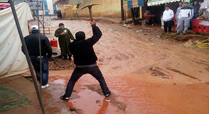 الامطار تغرق بلدة كرونة في الوحل و السيول تحاصر ممتلكات المواطنين