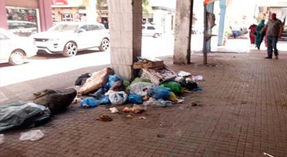 مدينة الناظور غارقة في الأزبال وأعضاء مجلسها البلدي غارقون في سبات عميق مدينة الناظور غارقة في الأزبال وأعضاء مجلسها البلدي غارقون في سبات عميق