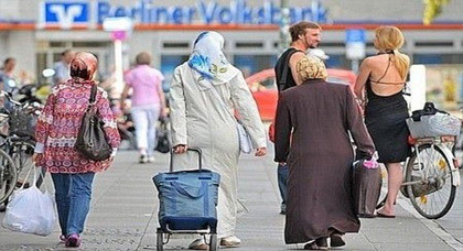 المغرب يرفض استقبال المُرحّلين من هولندا والأخيرة تتراجع عن ترحيل المغاربة السِريين