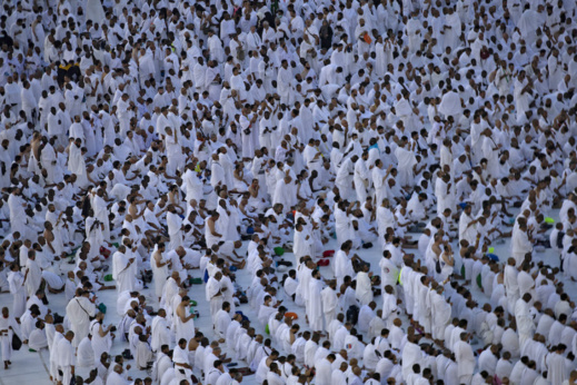 زيادات مرتقبة في مصاريف الحج لهذ الموسم زيادات مرتقبة في مصاريف الحج لهذ الموسم