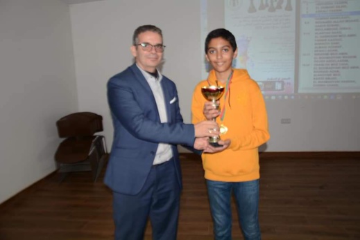 دوري هلال الناظور للشطرنج يؤثثه تألق لاعبي دار العلوم دوري هلال الناظور للشطرنج يؤثثه تألق لاعبي دار العلوم