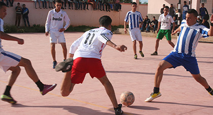 افتتاح دوري في كرة القدم المصغرة بثانوية الكندي بجماعة دار الكبداني‎