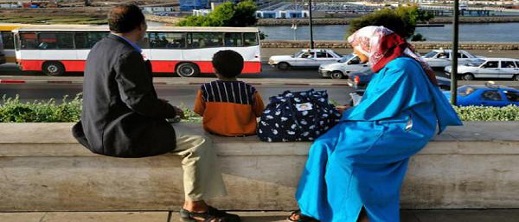 الحكومة تحدد عتبة الاستفادة من الدعم الاجتماعي الأسبوع المقبل الحكومة تحدد عتبة الاستفادة من الدعم الاجتماعي الأسبوع المقبل