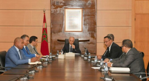 اجتماع بنموسى بالنقابات يلغي عقوبات النظام الأساسي ويتطرق لزيادة في الأجور اجتماع بنموسى بالنقابات يلغي عقوبات النظام الأساسي ويتطرق لزيادة في الأجور