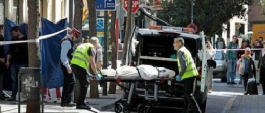 مهاجر مغربي بإسبانيا يقتل زوجته ويتسبب في سقوط ابنتهما من الطابق الثاني مهاجر مغربي بإسبانيا يقتل زوجته ويتسبب في سقوط ابنتهما من الطابق الثاني