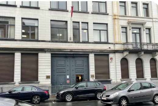 القنصلية المغربية ببروكسل تنخرط إيجابيا في التوجه الملكي للعناية بأفراد الجالية المقيمة بالخارج القنصلية المغربية ببروكسل تنخرط إيجابيا في التوجه الملكي للعناية بأفراد الجالية المقيمة بالخارج