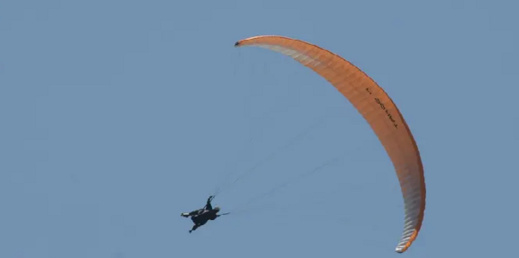 للمرة الثالثة في ظرف سنة.. مهاجر يحاول الوصول لمليلية المحتلة عبر طائرة شراعية للمرة الثالثة في ظرف سنة.. مهاجر يحاول الوصول لمليلية المحتلة عبر طائرة شراعية