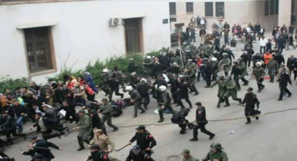 المجلس الوطني لحركة "تاوادا ن ايمازيغن" يرصد التجاوزات الحقوقية في حق مسيرة 19 أبريل المجلس الوطني لحركة "تاوادا ن ايمازيغن" يرصد التجاوزات الحقوقية في حق مسيرة 19 أبريل