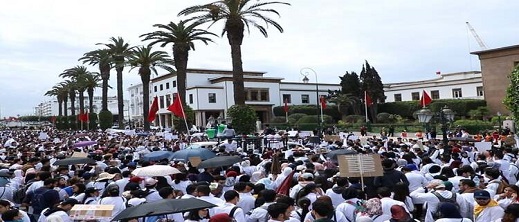 قرار جديد من شكيب بنموسى لإيجاد حل لمشكل الإضرابات قرار جديد من شكيب بنموسى لإيجاد حل لمشكل الإضرابات