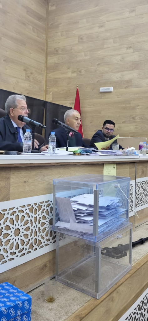 انتخابات المحامين بالناظور.. هذا هو النقيب الجديد لهيئة الناظور-الحسيمة وهذه تفاصيل المنافسة انتخابات المحامين بالناظور.. هذا هو النقيب الجديد لهيئة الناظور-الحسيمة وهذه تفاصيل المنافسة