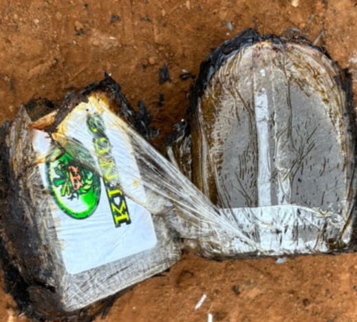 سقوط طائرة محملة بالمخدرات ضواحي الناظور سقوط طائرة محملة بالمخدرات ضواحي الناظور