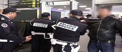 أمن المطار يوقف مشتبه فيه متورط في ترويج المخدرات بين ألمانيا وهولندا أمن المطار يوقف مشتبه فيه متورط في ترويج المخدرات بين ألمانيا وهولندا