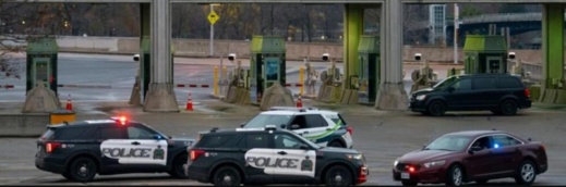 مغربي متورط في سلسلة تهديدات وهمية بوجود قنابل بكندا وبلجيكا.. كندا تكشف حيثيات الاعتقال مغربي متورط في سلسلة تهديدات وهمية بوجود قنابل بكندا وبلجيكا.. كندا تكشف حيثيات الاعتقال