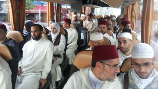 التأطير الديني للجالية..فرنسا تقرر وقف استقبال الأئمة المغاربة اعتبارا من 2024