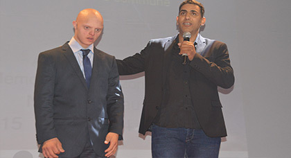 مارسيل خليفة والطفل أمين نجما حفل افتتاح مهرجان السينما بالناظور مارسيل خليفة والطفل أمين نجما حفل افتتاح مهرجان السينما بالناظور