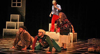 مسرحية  "تْرِنْكَا" تقدم في أول عرض لها من طرف جمعية ثفسوين للمسرح الأمازيغي بالحسيمة