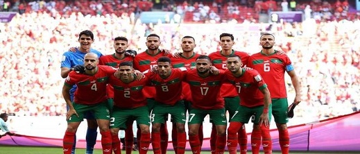 وليد الركراكي يصدر آخر تعليماته للاعبين قبل بداية المعسكر التدريبي وليد الركراكي يصدر آخر تعليماته للاعبين قبل بداية المعسكر التدريبي