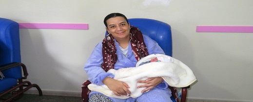 سيدة مسلمة تغلق سجل مواليد 2023 بمليلية سيدة مسلمة تغلق سجل مواليد 2023 بمليلية