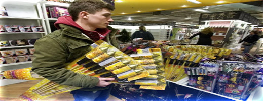 مفرقعات ليلة رأس السنة تسبب في مأساة بأوروبا مفرقعات ليلة رأس السنة تسبب في مأساة بأوروبا