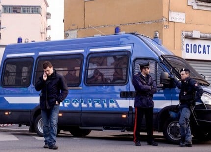 محكمة بأوروبا تفرض على مغربي الإبتعاد بـ 500 متر عن زوجته محكمة بأوروبا تفرض على مغربي الإبتعاد بـ 500 متر عن زوجته