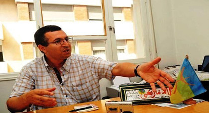 رشيد رخا يتّهم إلياس العماري بـ"محاربة" الأمازيغ الأحرار بعدما تبرأ منه رشيد رخا يتّهم إلياس العماري بـ"محاربة" الأمازيغ الأحرار بعدما تبرأ منه