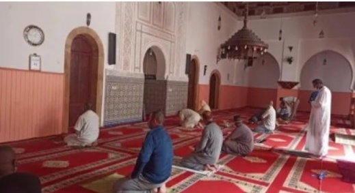 الأمن الوطني يوقف مسلحا اقتحم مسجدا