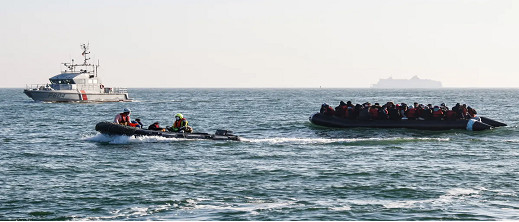 إعلام إسباني.. 2023 العام "الأكثر دموية" من بداية توثيق حوادث غرق "الحراگة" إعلام إسباني.. 2023 العام "الأكثر دموية" من بداية توثيق حوادث غرق "الحراگة"