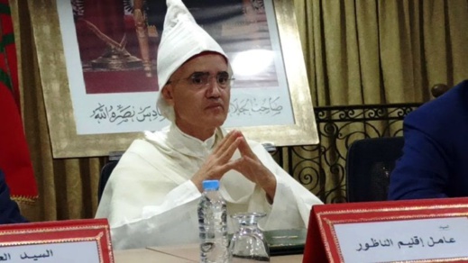 عامل الناظور يضيق الخناق على عامل الناظور يضيق الخناق على
