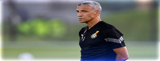 أنقذه رجال الأمن.. مشجع غاضب يهاجم مدربا بكأس الأمم الافريقية أنقذه رجال الأمن.. مشجع غاضب يهاجم مدربا بكأس الأمم الافريقية