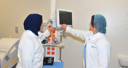 حالة نادرة.. فتاة قاصر من الحسيمة تحيا حياة طبيعية بقلب في اليمين حالة نادرة.. فتاة قاصر من الحسيمة تحيا حياة طبيعية بقلب في اليمين