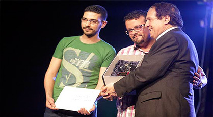 أغنية "فوس ذكَ فوس" لتوفيق فاخر ومحمد أفاسي تتوج بأحسن أغنية شبابية أغنية "فوس ذكَ فوس" لتوفيق فاخر ومحمد أفاسي تتوج بأحسن أغنية شبابية