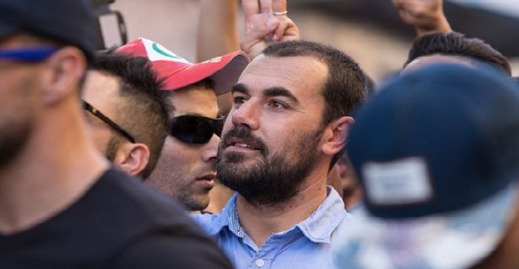 بعد ست سنوات في السجن.. ناصر الزفزافي يزور الحسيمة بعد ست سنوات في السجن.. ناصر الزفزافي يزور الحسيمة