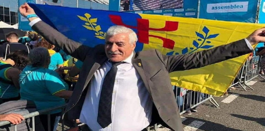 فرحات مهني: كرة القدم تحقق العدالة لمنطقة القبايل فرحات مهني: كرة القدم تحقق العدالة لمنطقة القبايل