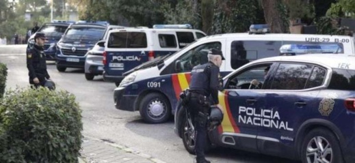 الأمن الإسباني يفكك شبكة إجرامية تهرب سيارات مسروقة إلى المغرب