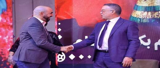 اجتماع حاسم بين لقجع والركراكي لحسم مصير مدرب المنتخب الوطني اجتماع حاسم بين لقجع والركراكي لحسم مصير مدرب المنتخب الوطني