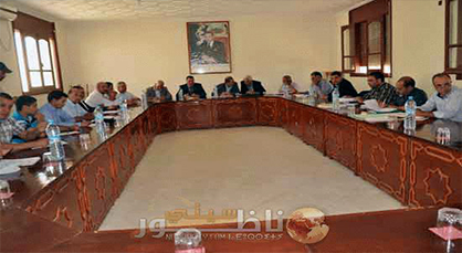 جماعة أولاد ستوت تتدارس إمكانية تسوية وضعية بعض البنايات لربطها بالماء والكهرباء جماعة أولاد ستوت تتدارس إمكانية تسوية وضعية بعض البنايات لربطها بالماء والكهرباء